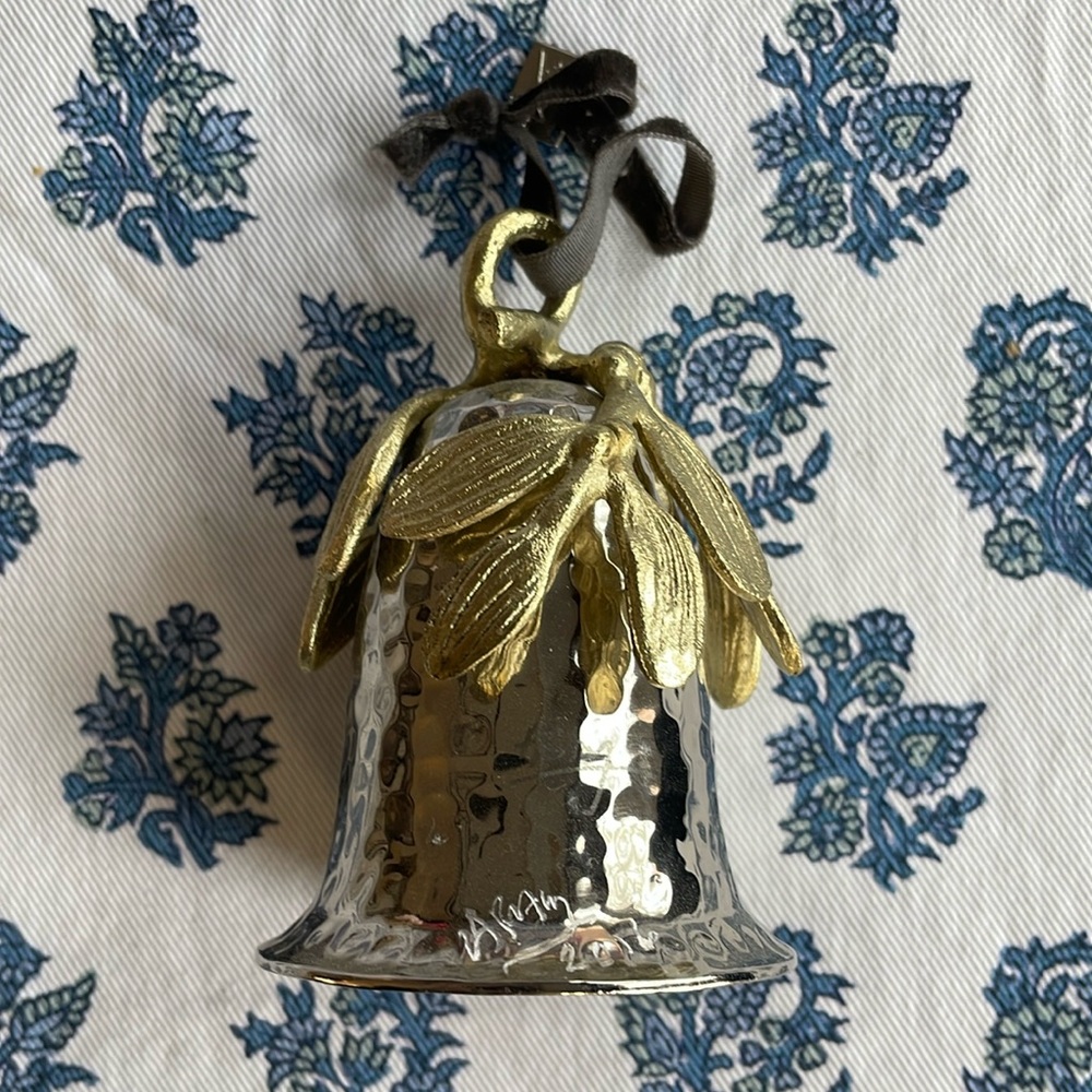 Michael Aram mistletoe bell.   Perfect condition
